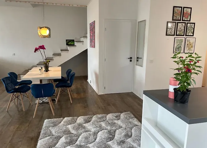Zanka Villa *